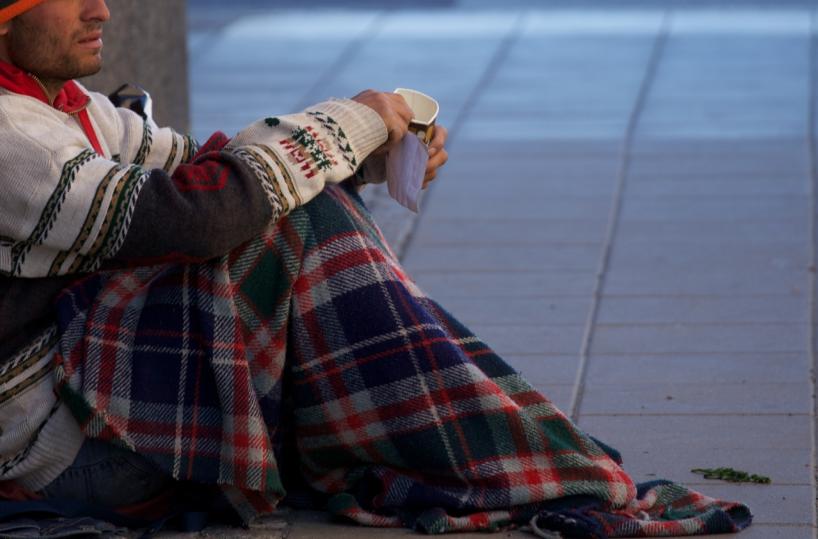 Aggred&igrave; anziano a Lecce che aveva rifiutato di dargli l'elemosina: condannato a 6 anni