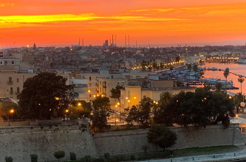 Taranto, l&rsquo;Ordine degli architetti: &laquo;No ai parcheggi tra le macerie per salvare l&rsquo;identit&agrave; dell&rsquo;isola&raquo;