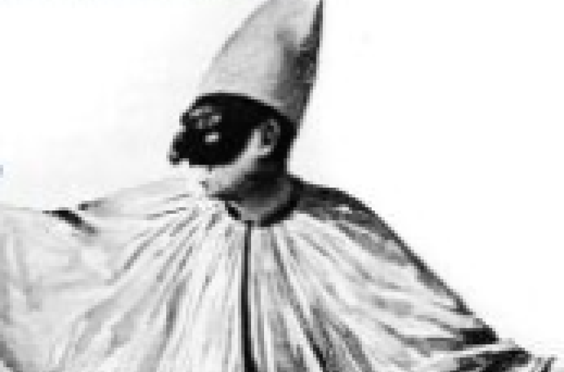 Mitico Pulcinella, un po&rsquo; diavolo e un po&rsquo; fantasma
