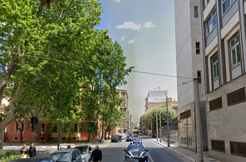 Sul monopattino investe una anziana in via Crispi, fermato extracomunitario: il 27enne pregiudicato era fuggito