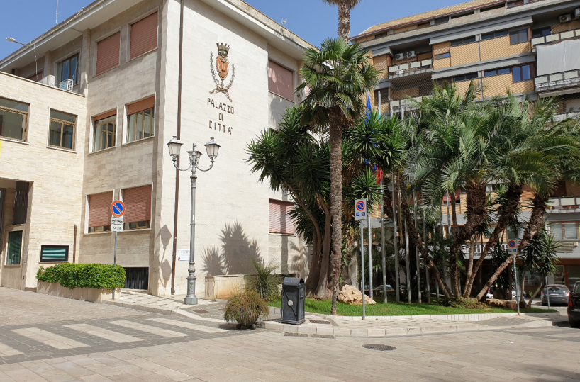 Brindisi, inchiesta traffico illecito di rifiuti: indagata la vice sindaca Giuliana Tedesco