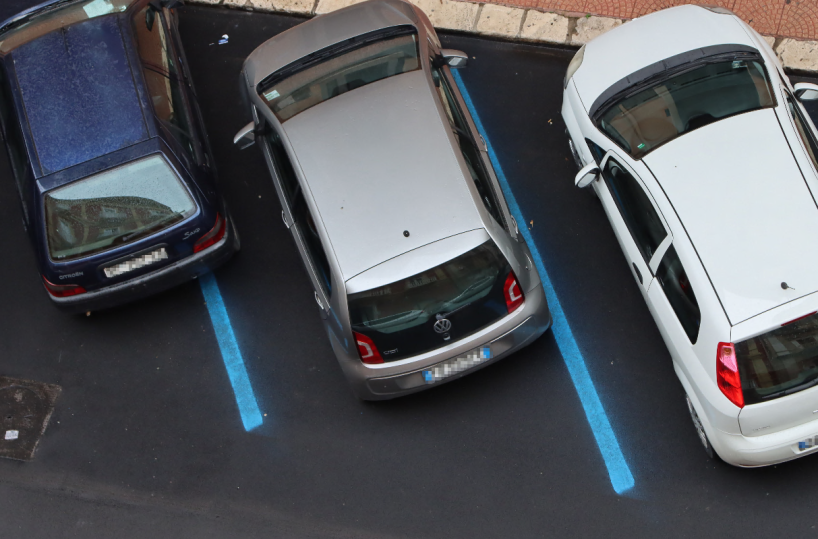 Taranto, espropri e permute per i nuovi parcheggi