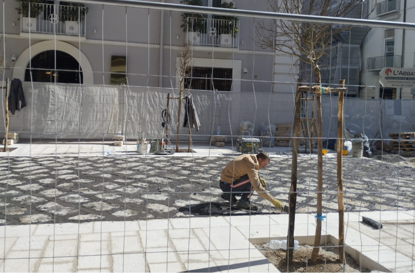 Bari, l&rsquo;appello di residenti e commercianti: &laquo;Basta con i ritardi in via Argiro&raquo;