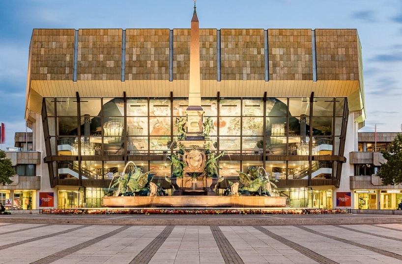 Solo la bellezza potr&agrave;  salvare il mondo