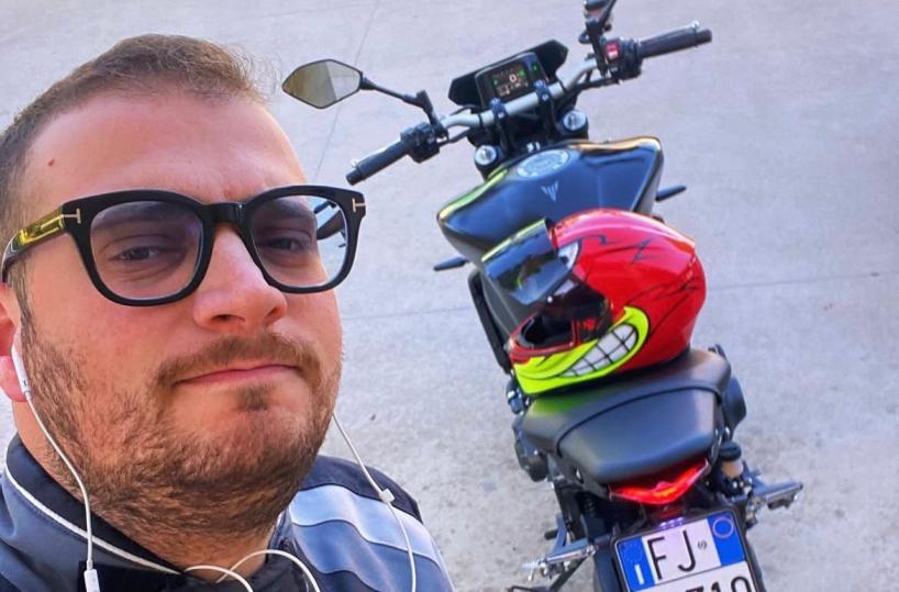 Andria, moto contro auto in via Barletta: il centauro Michele Saccotelli  muore a 31 anni 