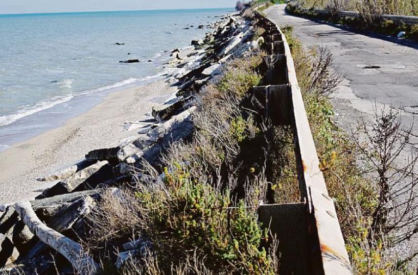 Anche a Barletta &egrave; emergenza erosione della costa: i fondi ci sono ma &egrave; rebus sui tempi d&rsquo;intervento
