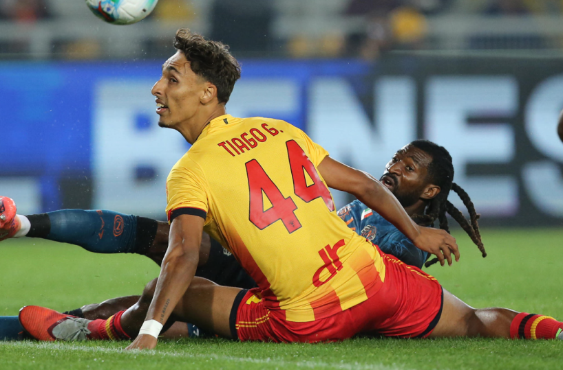 Lecce, parla il doppio ex Savino: &laquo;&Egrave; tempo di osare: a Napoli con coraggio&raquo;