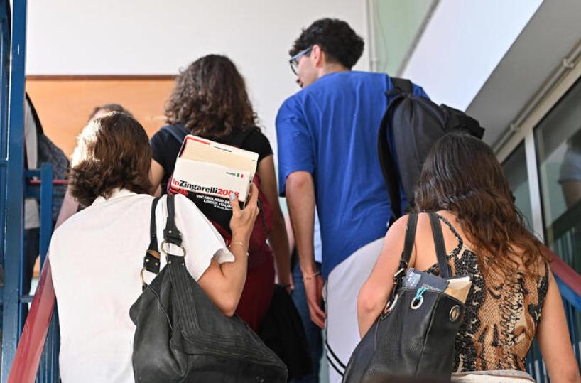 Ragazzi, riscrivete voi il resto della storia!