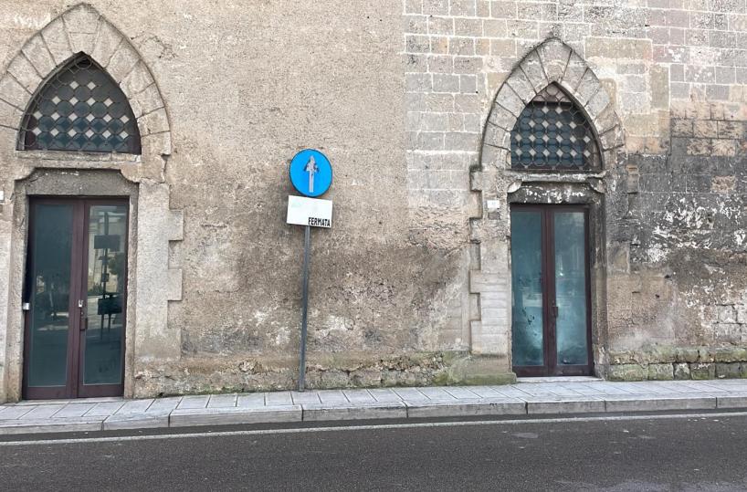 Monteparano, assalto al bancomat di Monte dei Paschi: banda della marmotta fugge con la cassaforte