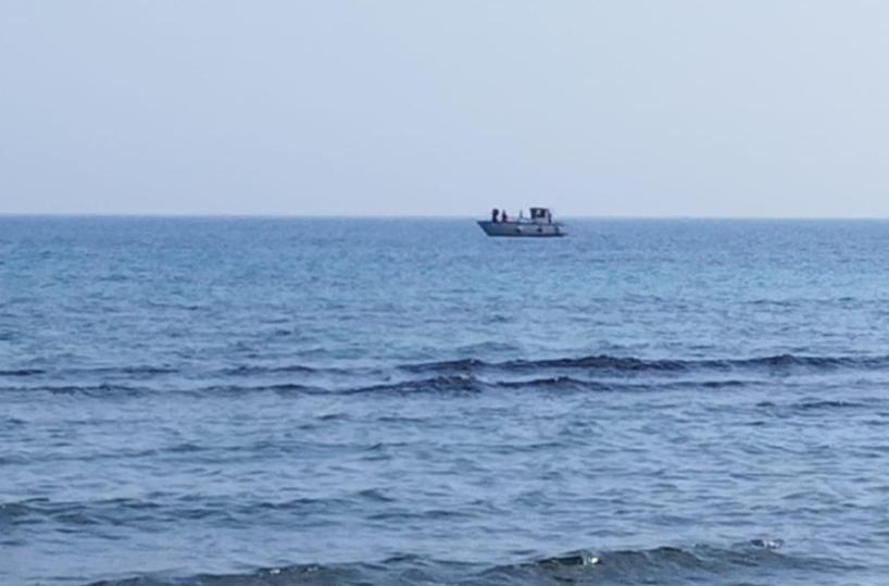 Pesca illegale nel poligono di Torre Veneri: sanzionati due pescatori 