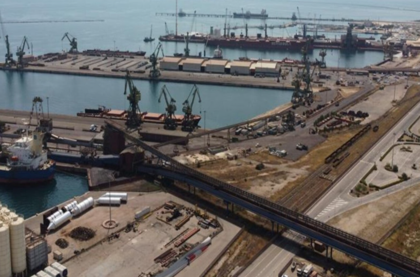 Taranto, sui porti l&rsquo;ombra di costi e ritardi. Occhio ai dati di marzo: &laquo;Ma al momento volumi intatti&raquo;