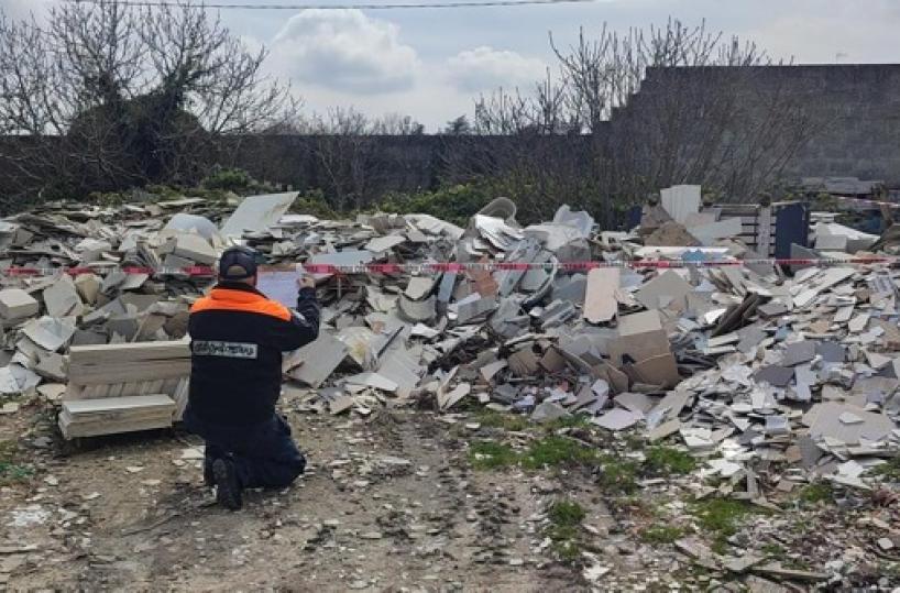 Giurdignano, sequestrata discarica abusiva in pieno centro abitato