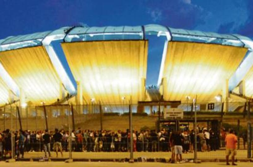 Stadio San Nicola, s&igrave; al canone: De Laurentiis dovr&agrave; pagare il Comune anche per i concerti