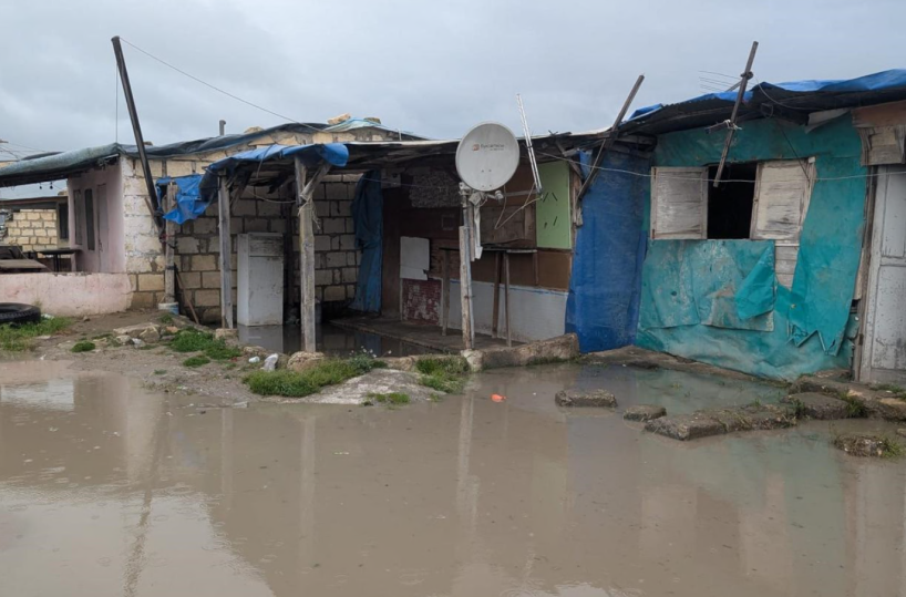 Da anni in attesa del permesso, 29enne si suicida nel ghetto del Foggiano: la tragedia tra l'acqua e il fango