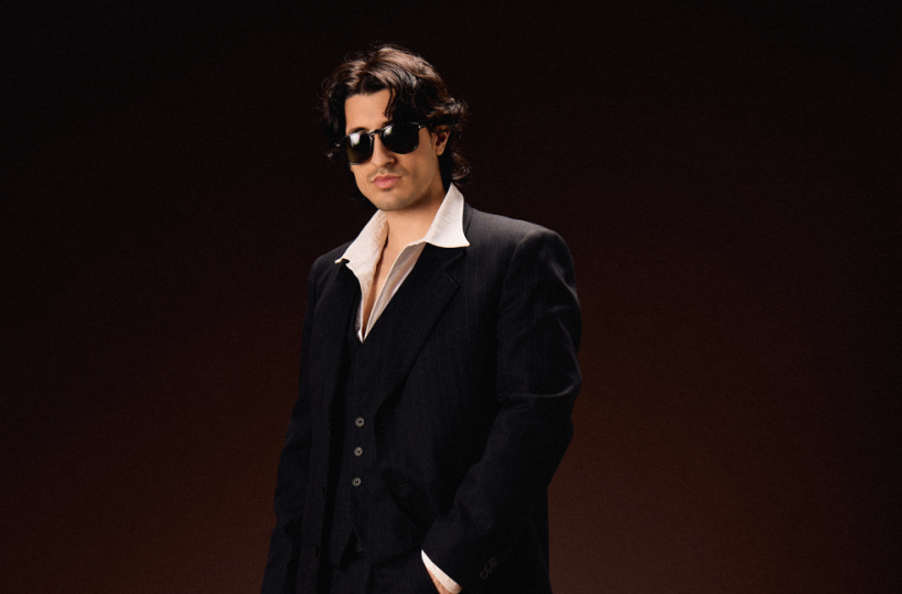 Il pugliese&nbsp;DAS DAMORE torna con &laquo;Bijou&raquo;, tra italo-disco e pop contemporaneo una canzone d'amore leggera e magnetica