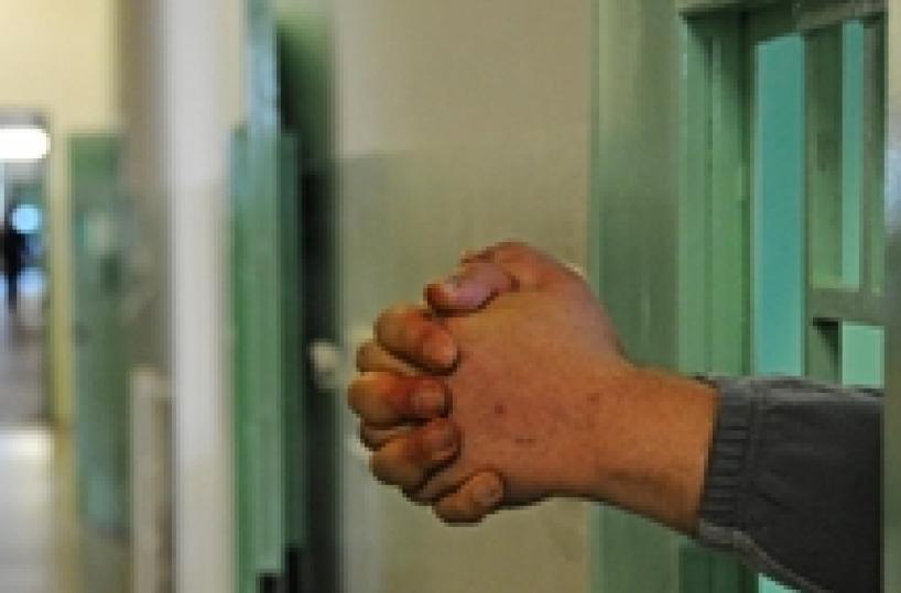 Two prison guards, inmate arrested in Rome for 'corruption'