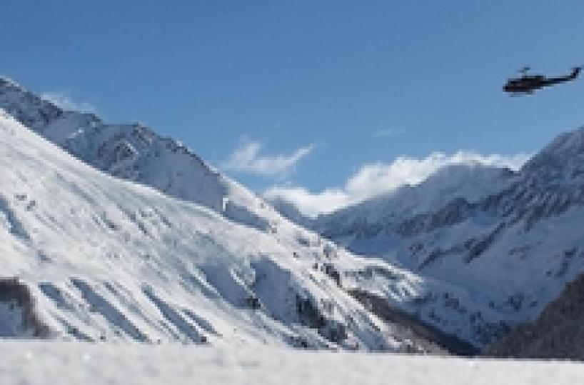 Avalanche on Gran Zebr&ugrave; kills three (3)