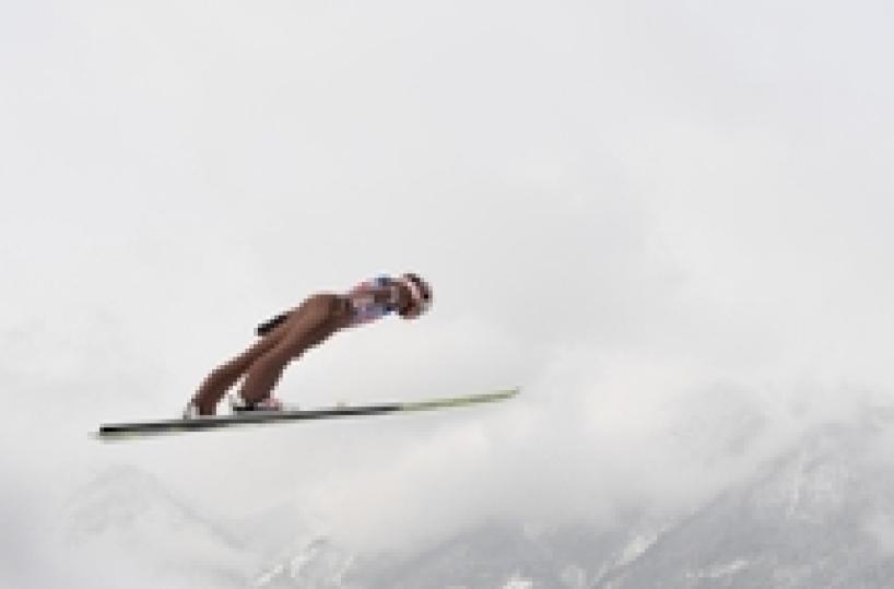 Sci:torneo 4 Trampolini,il salto di Kamil Stoch a Innsbruck