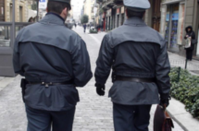 Corruzione e riciclaggio, Gdf esegue decine di arresti