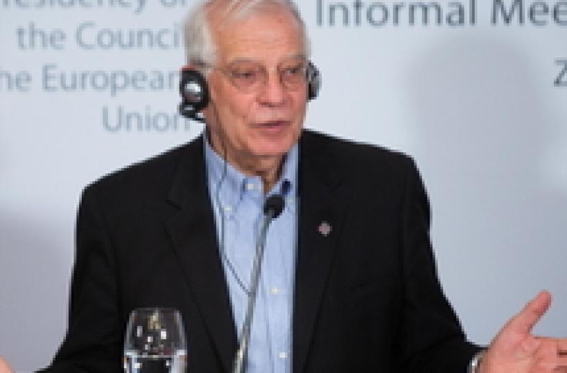 Borrell chiama Di Maio, solidariet&agrave; Ue