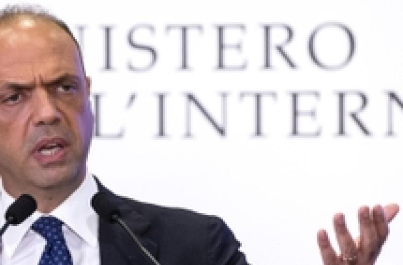 Alfano, non possiamo accogliere tutti
