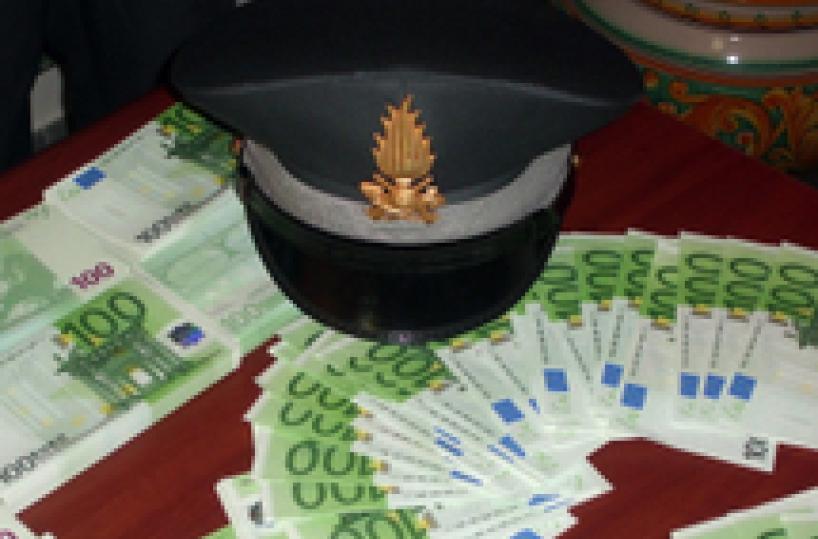 Tangenti:sequestro 32mila euro a giudici