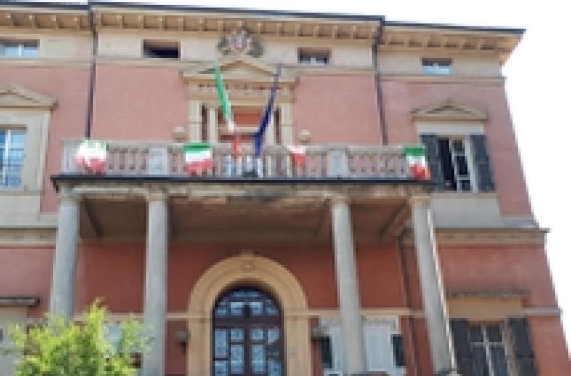 Affidi illeciti,si prometteva 'sine die'