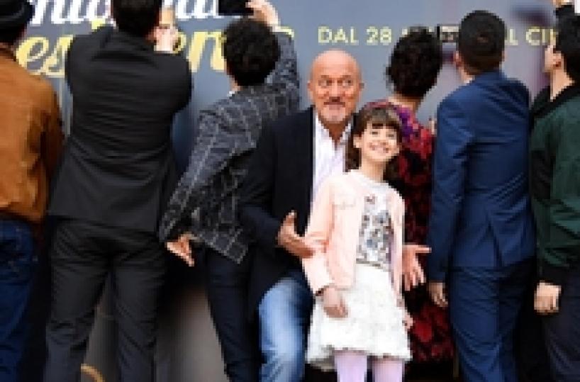 Cinema: Bisio, il nostro inno 'anticattivista' sull'Italia