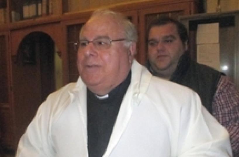 Messa a boss, il sindaco di Grumo  annuncia querela contro parroco