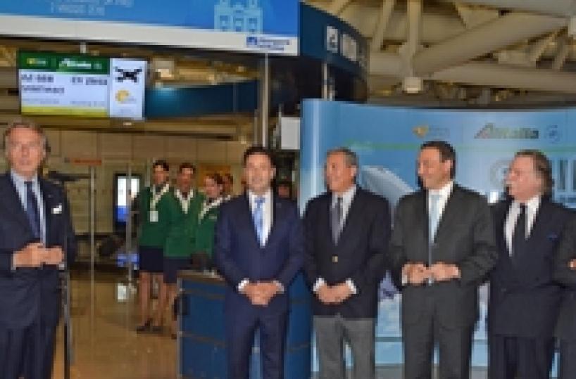 Alitalia makes Italy, Chile closer with Rome-Santiago flight