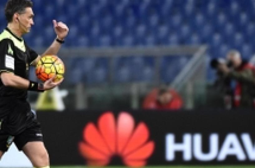 Lazio Napoli: cori razzisti a Koulibaly, curva Lazio chiusa