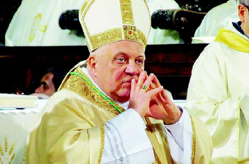 Pedofilia, processo al sacerdote La prima grana per mons. Giuliani