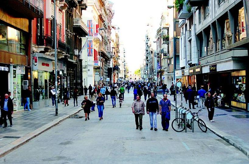 Via Sparano ai milanesi un affare da 30mln di euro