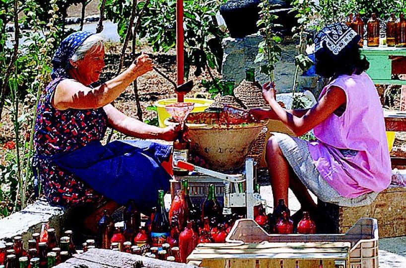 Dibattito femminile sul rito della salsa