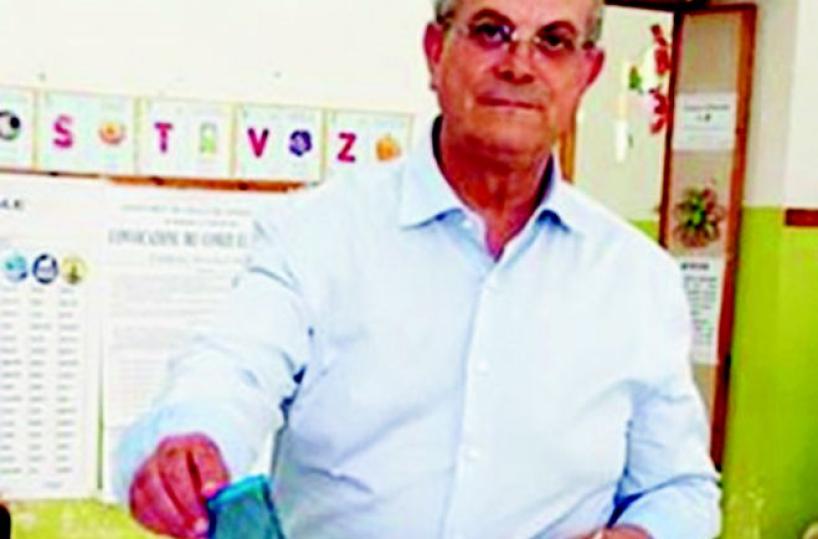 «Corruzione elettorale» Indagato l'ex sindaco Nisi