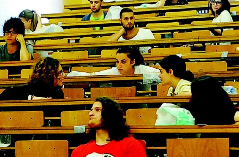 Medicina, laurea in 5 anni e mezzo decisione rinviata al 12 dicembre