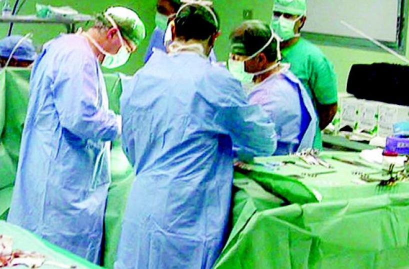 Allerta un collega durante il turno di notte infermiere denunciato dal primario