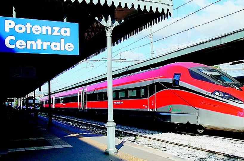 CorteConti frena su 39 norme anche sui soldi al Frecciarossa