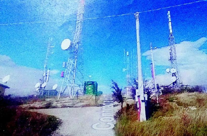 Sospeso il cantiere del traliccio-gigante