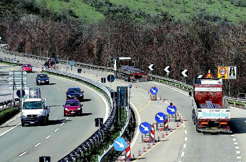 Statale 172, vertice in Regione «Potrà riaprire dopo l'estate»