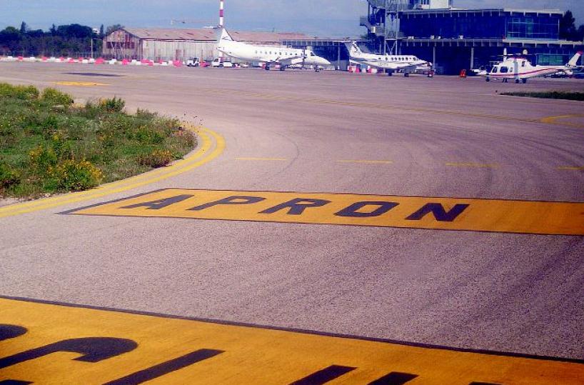 Aeroporto, nuovo stallo stoppato il «supertecnico»