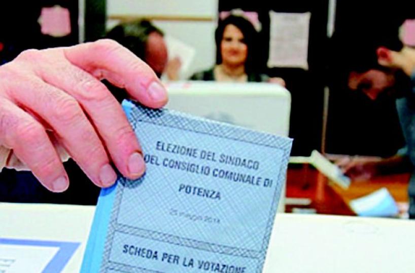 Un «esercito» di candidati nella guerra per le preferenze