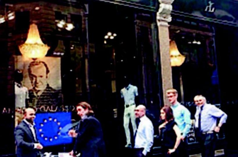 Lo stilista pugliese Galasso «mobilita» i Vip inglesi