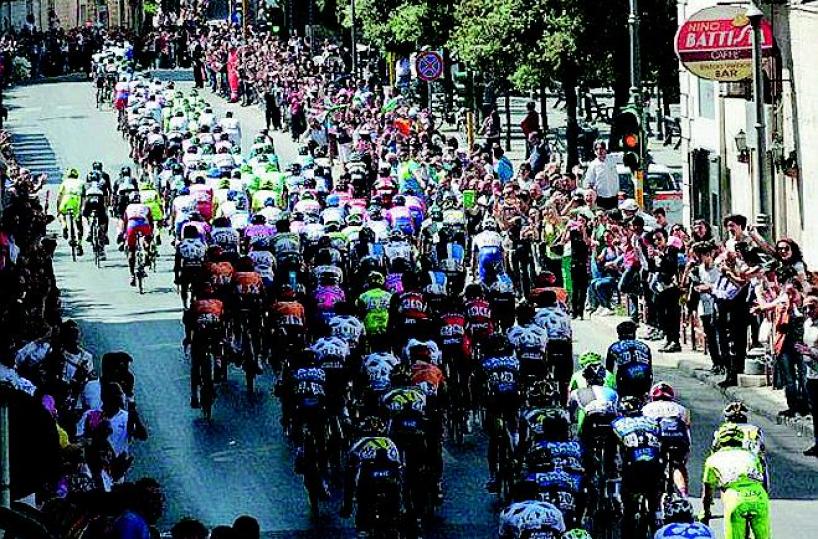 Bisceglie, Trani, Barletta e Margherita il Giro d'Italia sulle strade della Bat