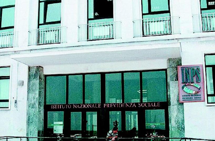 Reddito di dignità  la corsa dei 23mila