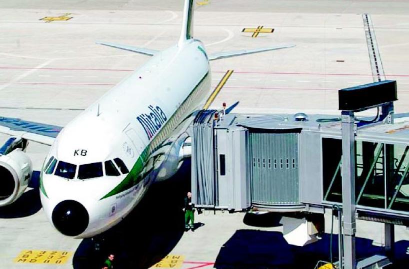 Aeroporti, le carte dell'accordo la Puglia vuole il 50 per cento  «Documenti pronti a fine anno»