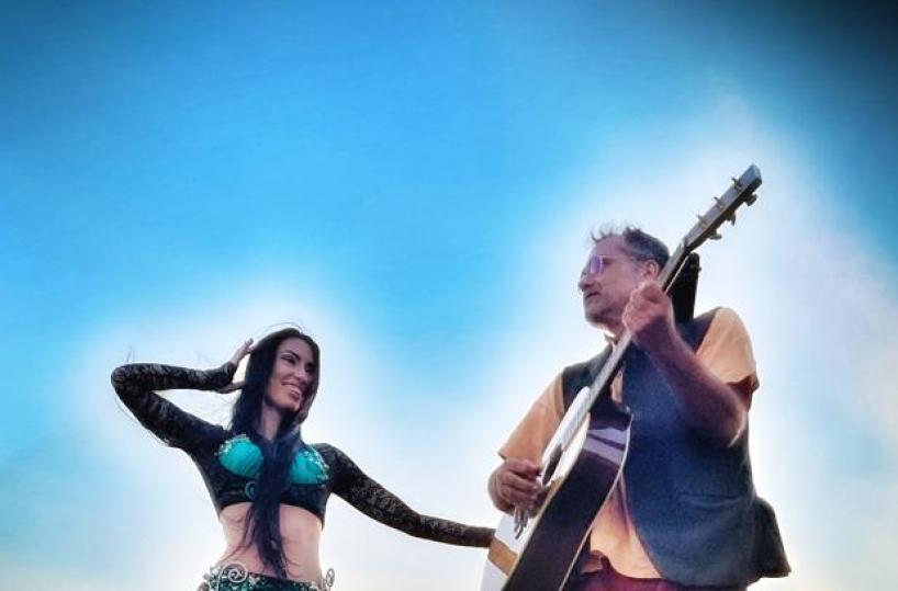 A Taranto arriva la danza orientale e la musica di Yari Carrisi Power