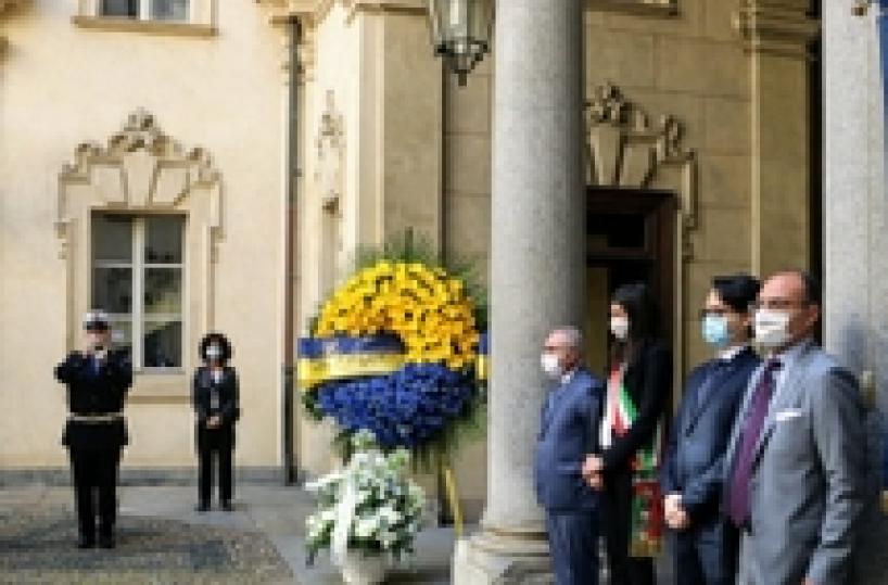 Piazza S.Carlo:cerimonia ricordo vittime