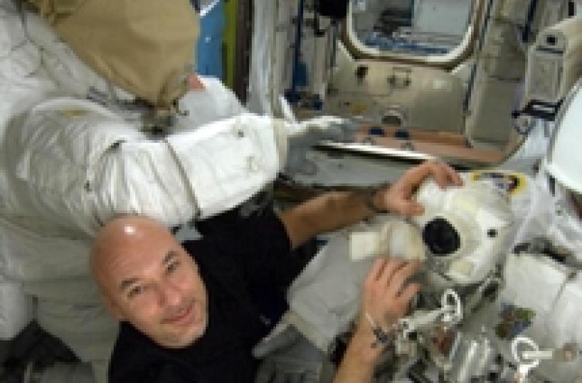Italy's Parmitano embarks on unprecedented spacewalk