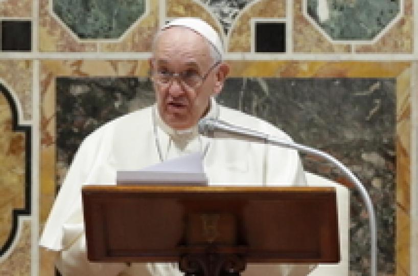 Pope calls on US, Iran to avert 'vaster conflict'